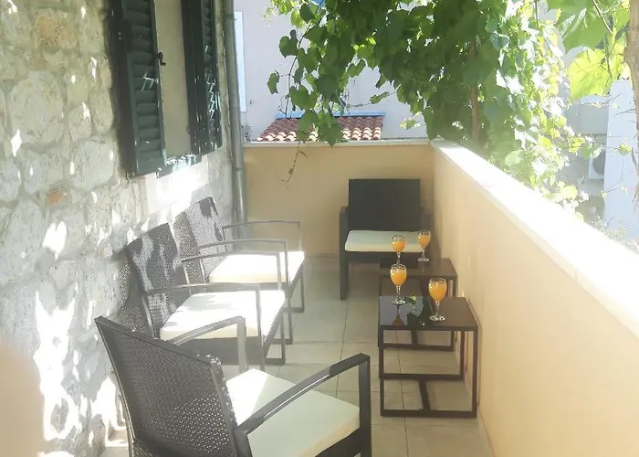 Luxury Mansarda Duplex - Centre - Stone House Apartamento