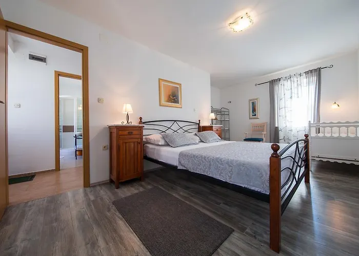 Luxury Mansarda Duplex - Centre - Stone House Apartamento