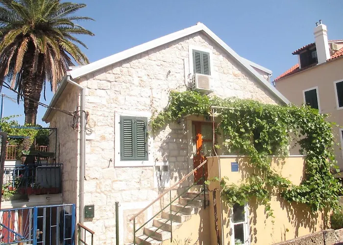 아파트 Luxury Mansarda Duplex - Centre - Stone House 스플리트