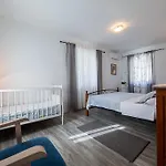 Luxury Mansarda Duplex - Centre - Stone House شقة سبليت